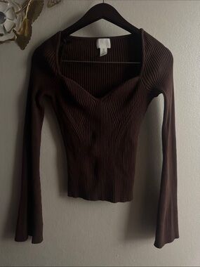 H&M Chocolate Brown Ribbed V-Neck Sweater